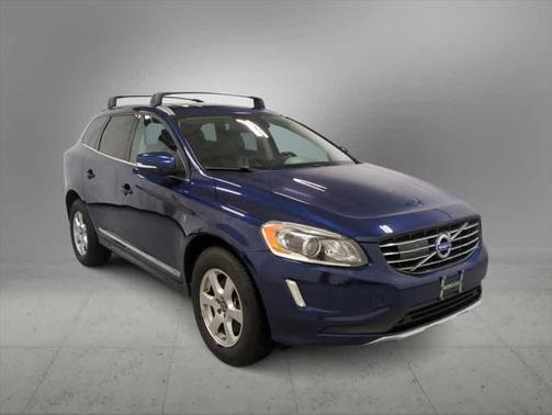 2015 Volvo XC60 T6 Platinum