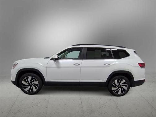 2026 Volkswagen Atlas 2.0T SE w/Technology 4MOTION