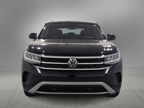 2023 Volkswagen Atlas Cross Sport 2.0T SE w/Technology 4MOTION
