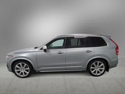 2016 Volvo XC90 T6 R-Design