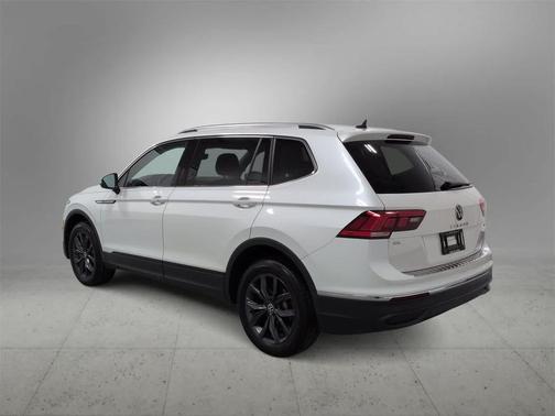 2023 Volkswagen Tiguan 2.0T SE 4MOTION