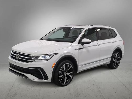 2022 Volkswagen Tiguan 2.0T SEL R-Line 4MOTION
