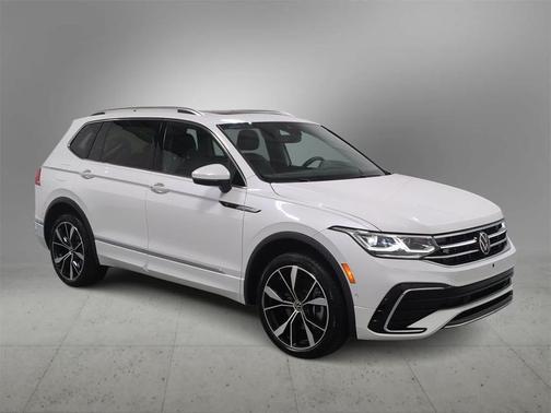 2022 Volkswagen Tiguan 2.0T SEL R-Line 4MOTION