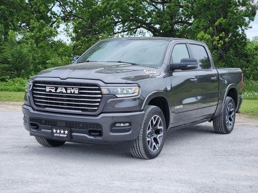Granite Crystal Clearcoat Metallic 2026 RAM 1500 Laramie