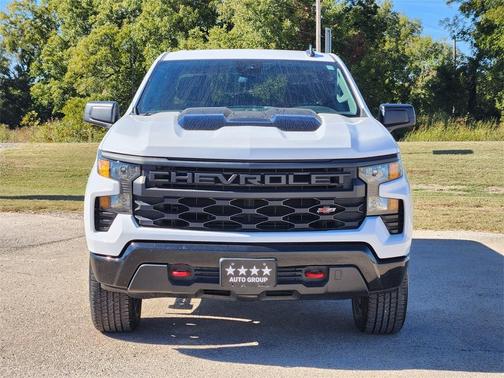 2022 Chevrolet Silverado 1500 Custom Trail Boss