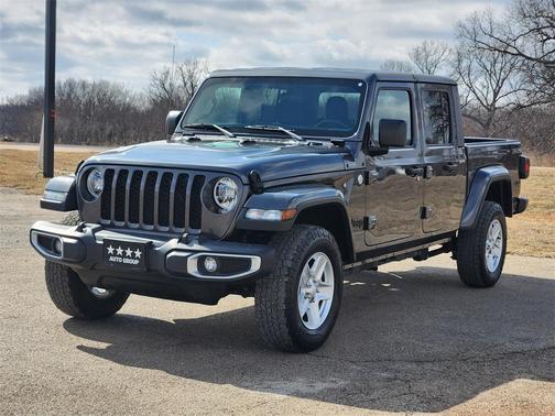 2021 Jeep Gladiator Sport