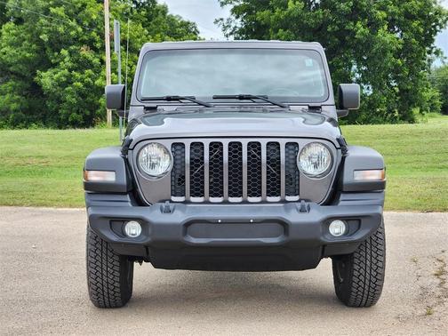 2020 Jeep Gladiator Sport