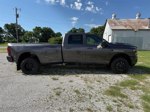 2025 RAM 3500 Laramie