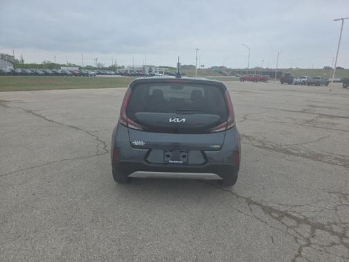 Gravity Gray 2024 Kia Soul EX
