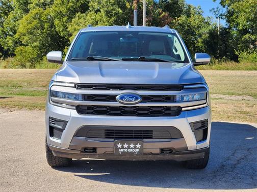 2022 Ford Expedition Max XLT