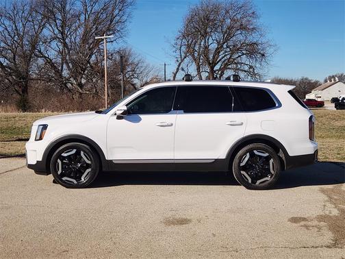 2023 Kia Telluride EX