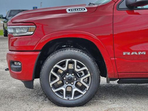 Molten Red Pearlcoat 2026 RAM 1500 Laramie