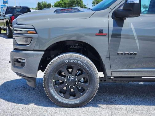 Ceramic Gray Clearcoat 2026 RAM 2500 Laramie
