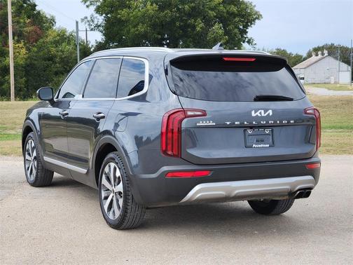2022 Kia Telluride S