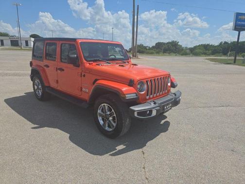 Metallic 2019 Jeep Wrangler Unlimited Sahara