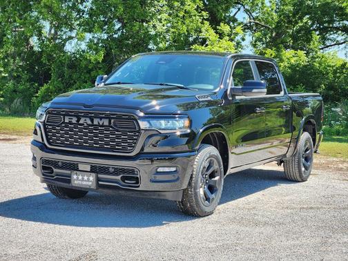 Diamond Black 2026 RAM 1500 Big Horn/Lone Star