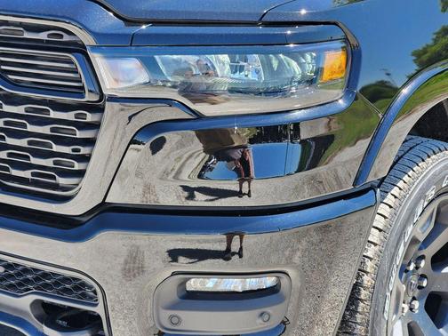 Diamond Black 2026 RAM 1500 Big Horn/Lone Star