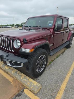 2022 Jeep Gladiator Overland
