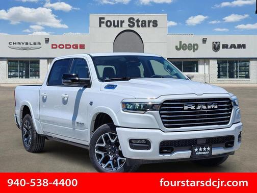 Bright White Clearcoat 2026 RAM 1500 Laramie