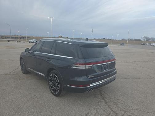 2022 Lincoln Aviator Black Label AWD