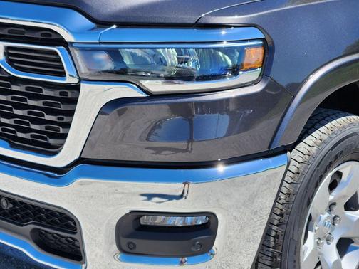 Granite Crystal Clearcoat Metallic 2026 RAM 1500 Big Horn/Lone Star