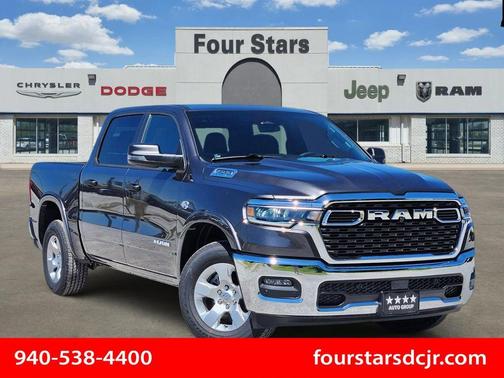 Granite Crystal Clearcoat Metallic 2026 RAM 1500 Big Horn/Lone Star