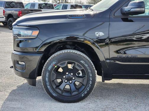 Diamond Black 2026 RAM 1500 Big Horn/Lone Star