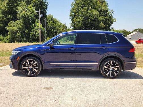 Atlantic Blue 2022 Volkswagen Tiguan 2.0T SEL R-Line