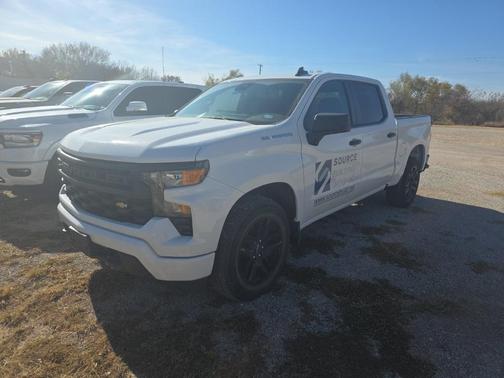 2024 Chevrolet Silverado 1500 Custom