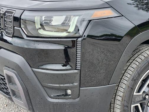 Diamond Black 2026 Jeep Cherokee LAREDO/LIMITED