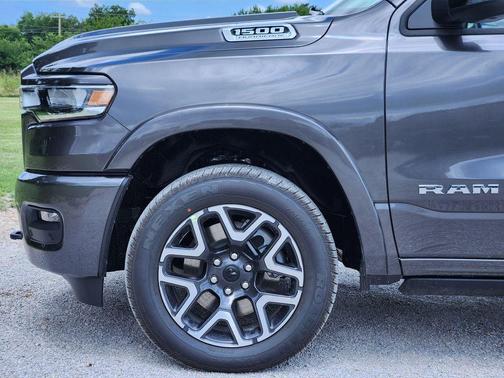 Granite Crystal Clearcoat Metallic 2026 RAM 1500 Laramie