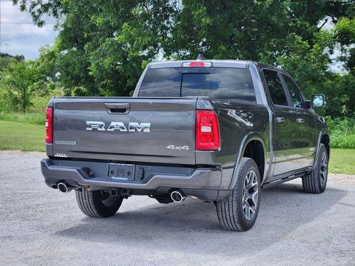 Granite Crystal Clearcoat Metallic 2026 RAM 1500 Laramie