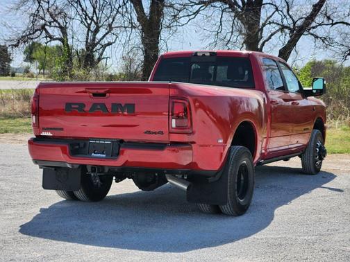 Molten Red Pearlcoat 2026 RAM 3500 Laramie