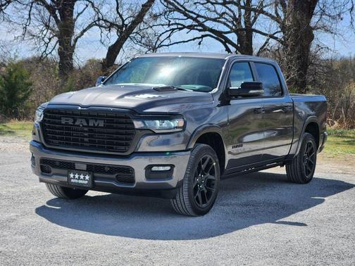 Granite Crystal Clearcoat Metallic 2026 RAM 1500 Laramie