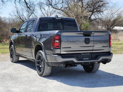 Granite Crystal Clearcoat Metallic 2026 RAM 1500 Laramie