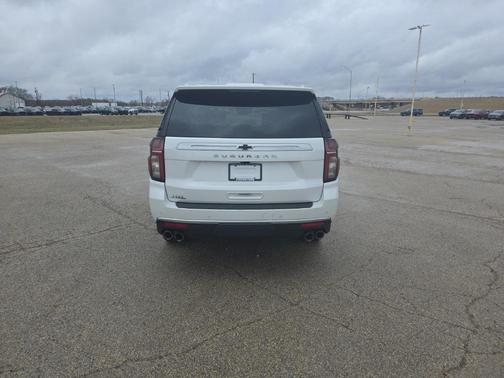 2021 Chevrolet Suburban High Country
