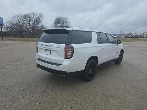 2021 Chevrolet Suburban High Country