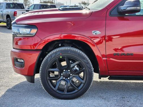 Molten Red Pearlcoat 2026 RAM 1500 Laramie