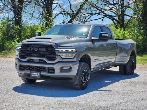 Ceramic Gray Clearcoat 2026 RAM 3500 Laramie