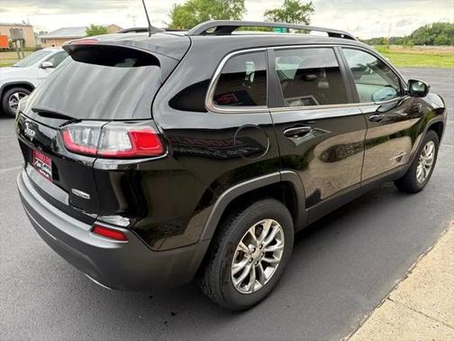2022 Jeep Cherokee Latitude Lux