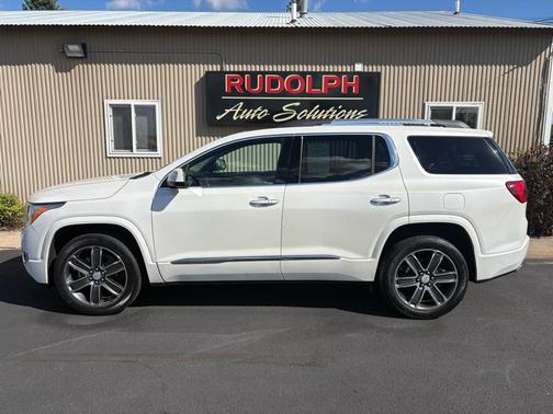 2019 GMC Acadia Denali