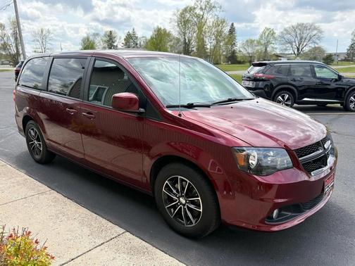 Octane Red Pearlcoat 2019 Dodge Grand Caravan SXT