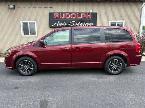 Octane Red Pearlcoat 2019 Dodge Grand Caravan SXT