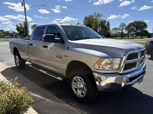 Bright Silver Metallic Clearcoat 2015 RAM 2500 Tradesman