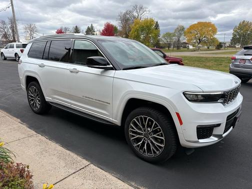 2022 Jeep Grand Cherokee L Summit Reserve