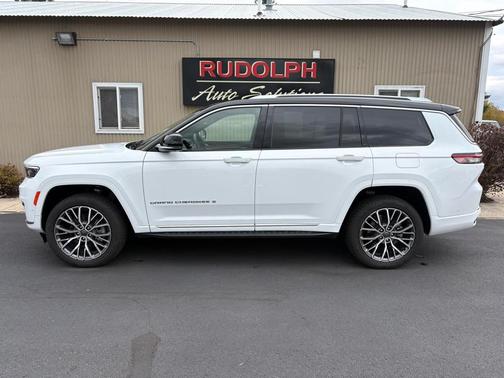 2022 Jeep Grand Cherokee L Summit Reserve