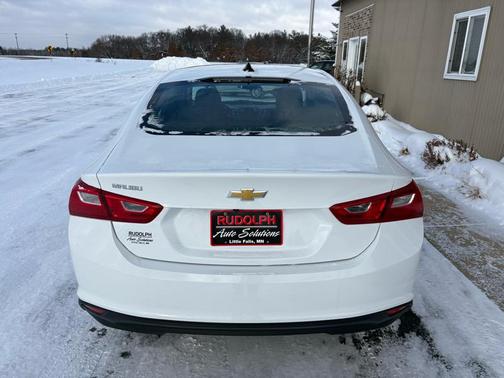 2022 Chevrolet Malibu 1LS