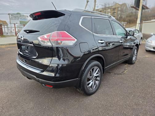 2016 Nissan Rogue SL
