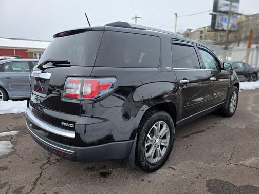2016 GMC Acadia SLT-1