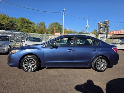 2012 Subaru Impreza 2.0i